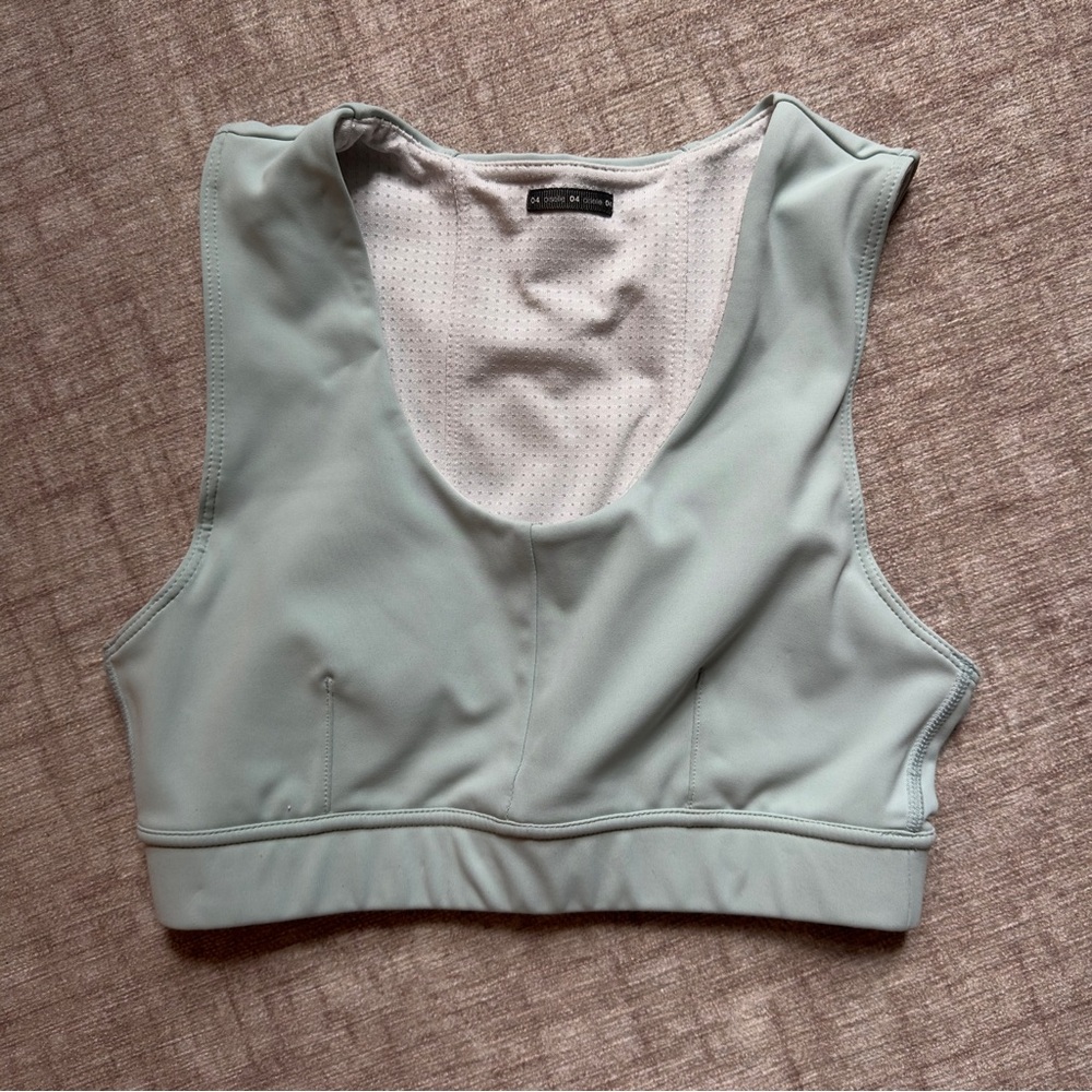 Oiselle Flyout Bra - Size 4